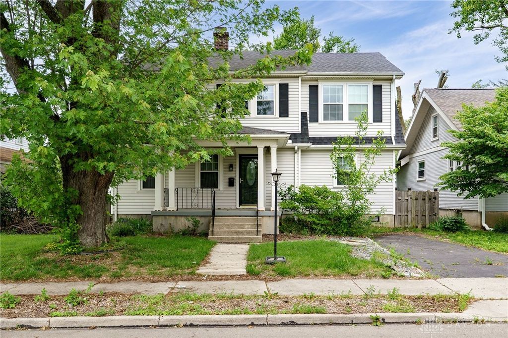 Real estate listing image