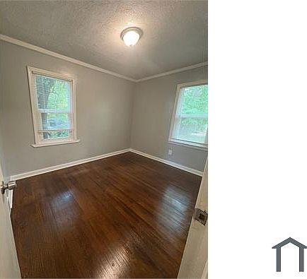 4th image of 19386 Yonka St