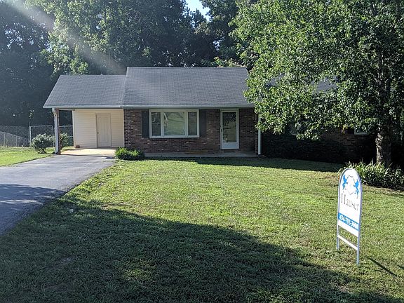 3rd image of 1655 Buckhorn Dr