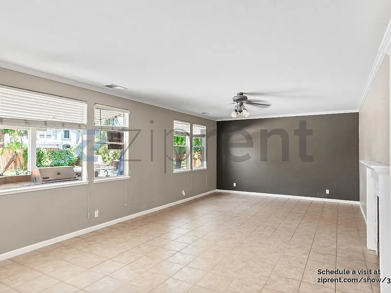 19 Lowell Ct — Photo 9