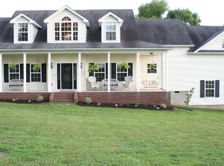 2538 Mann Rd, Lebanon, TN 37087