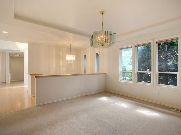 3rd image of 1303 W Mukilteo Blvd