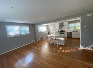 225 Dawson Dr, Cockeysville, MD 21030