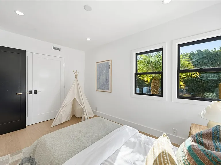 406 Via Mesa Grande — Photo 36