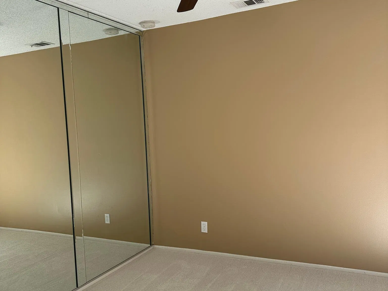 107 Green Heron Ct — Photo 2
