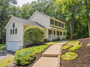 5 Laurel Dr, Killingly, CT 06241
