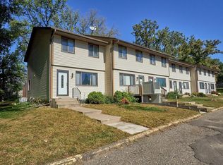 1477 Arkwright St APT A, Saint Paul, MN 55130