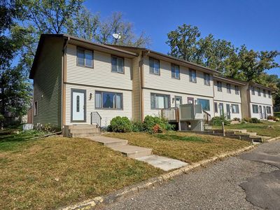 1477 Arkwright St APT A, Saint Paul, MN, 55130