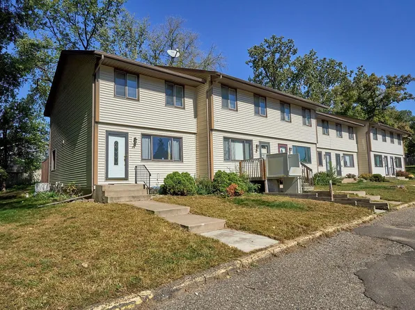 1477 Arkwright St APT A, Saint Paul, MN 55130