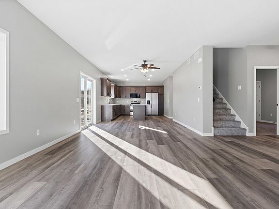 4th image of 2125 13th St NW