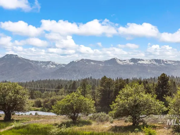 L5 B Lazy River St #1, Cascade, ID 83611