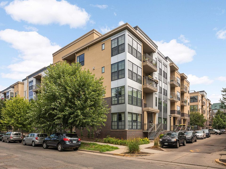 1st image of 820 Emerald St APT 314