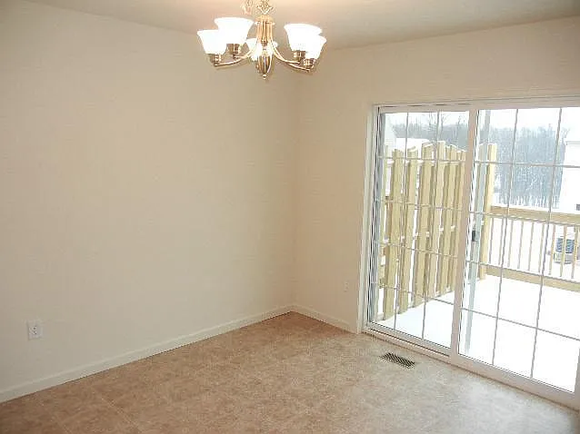 6205 Addison Dr — Photo 7