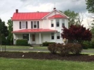 1581 E Refuge Church Rd, Stephens City, VA 22655