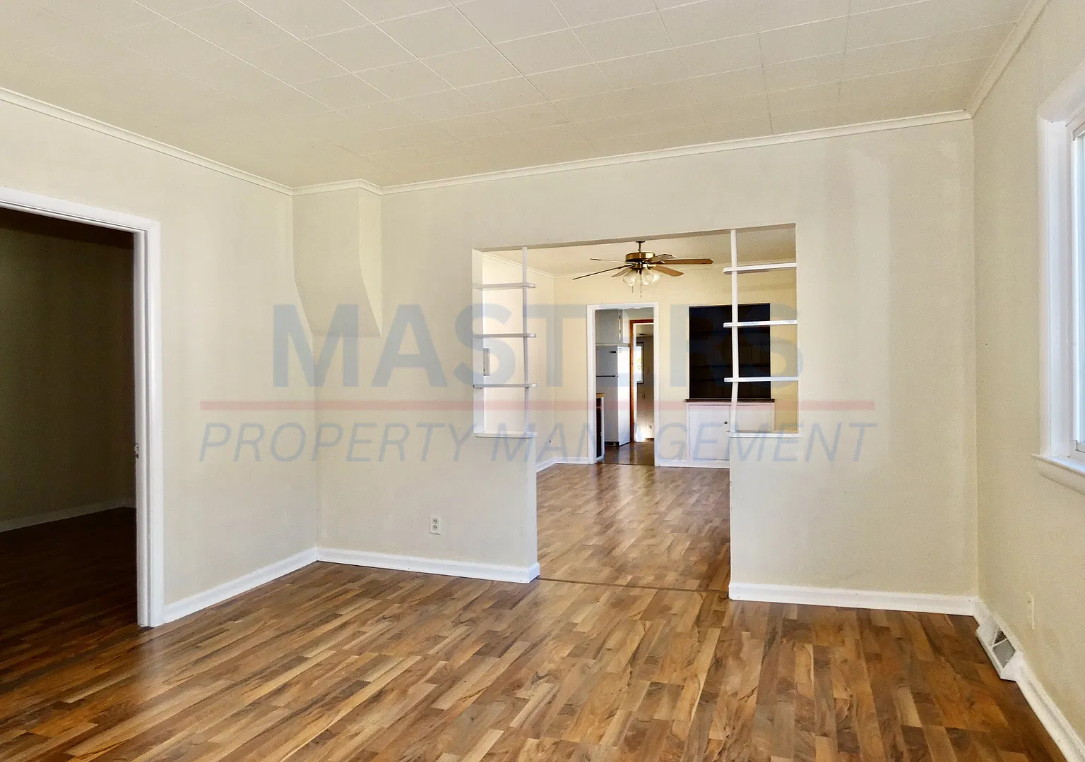 Comfortable 3-Bedroom Toledo Home with Kitchen Appliances Included! — Photo 4