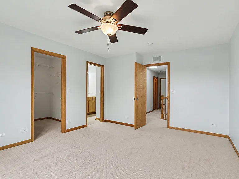 937 Emerald Dr — Photo 11