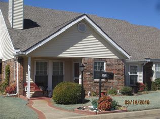 1305 E Timberview Dr, Midwest City, OK 73130