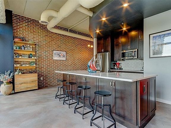 4th image of 175 2nd St S APT 802
