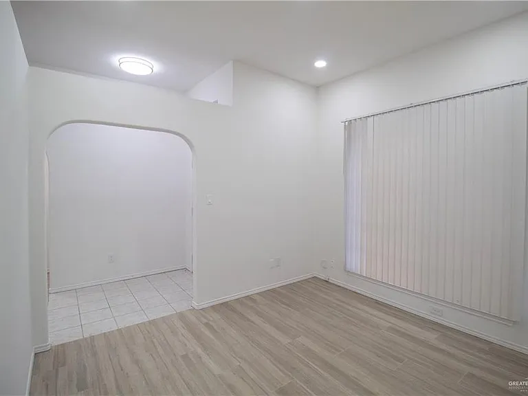2717 Umbrellabird Ave — Photo 3