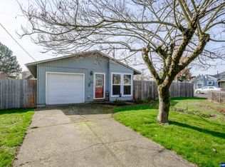 197 SW Rainbow Ave, Dallas, OR 97338