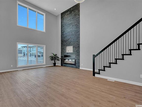 5th image of 4327 Wild Rose DRIVE