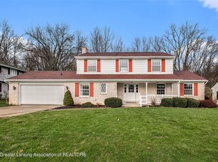 5412 River Ridge Dr, Lansing, MI 48917