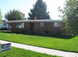 240 E Oneida St, Preston, ID 83263