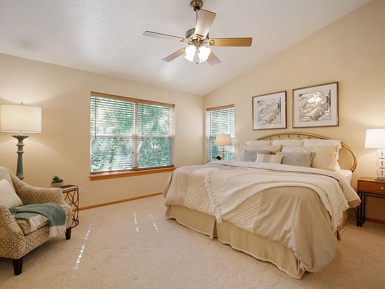16487 Jarreau Ct — Photo 18