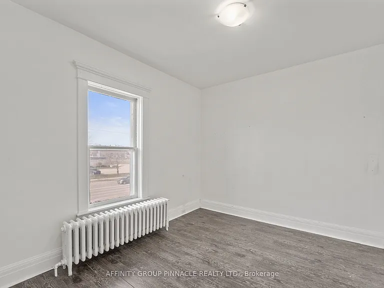 255 Kent St W #UPPER — Photo 9