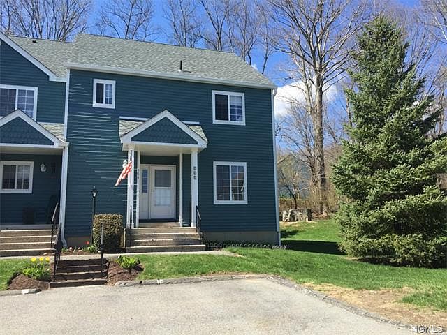 1st image of 504 Essex Ct