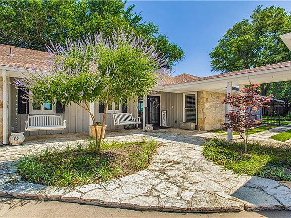 2nd image of 4509 De Leon Ct