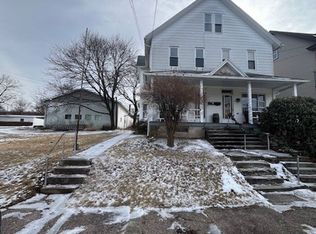 828 Center St, Jim Thorpe, PA 18229