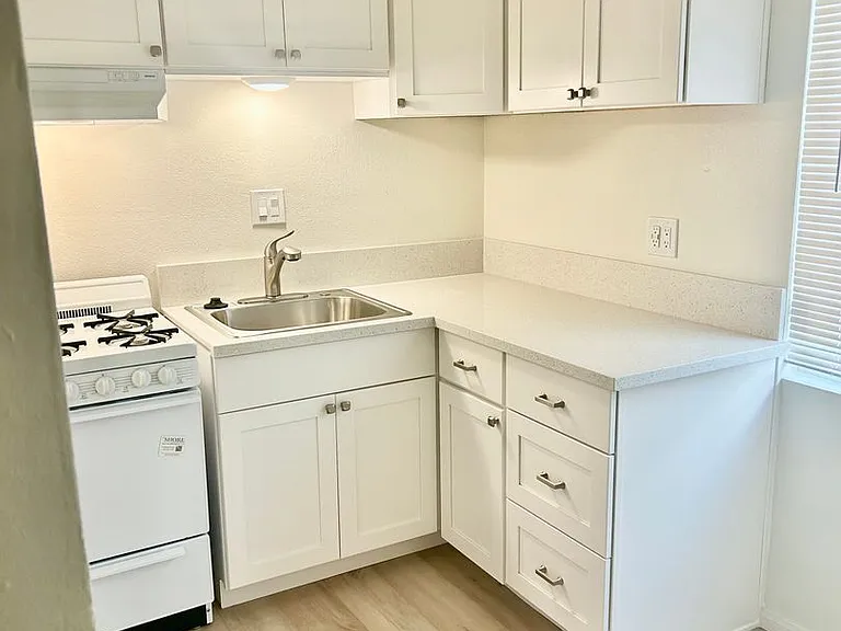 3661 Mission Blvd #71 — Photo 2