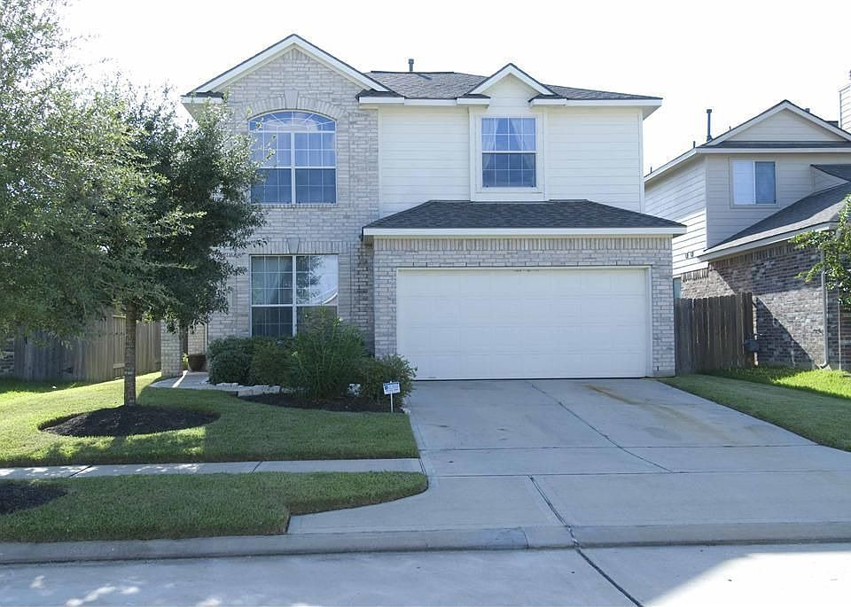 1st image of 6438 Applewood Forest Dr