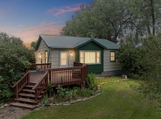 302 Oscar St, Vale, SD 57788