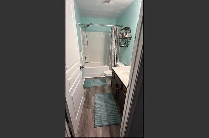 4060 Kingston Pkwy #1 — Photo 5