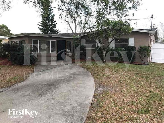 2nd image of 2316 E Colby Ln