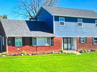 110 N Coy Rd, Oregon, OH 43616