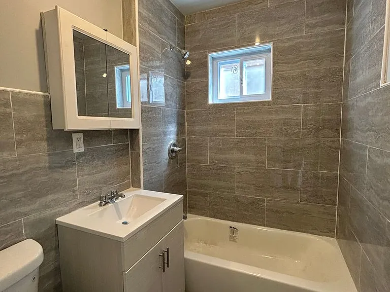156 Hoffman Ave — Photo 14
