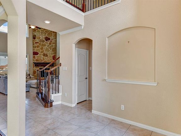 5th image of 9872 Corinth Ln