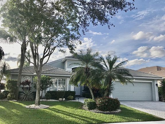 2nd image of 13492 Barcelona Lake Cir