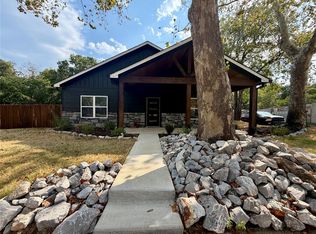 402 1st Ave E, Ardmore, OK 73401