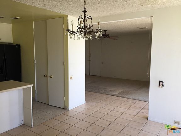 4th image of 2515 N Whitewater Club Dr #B