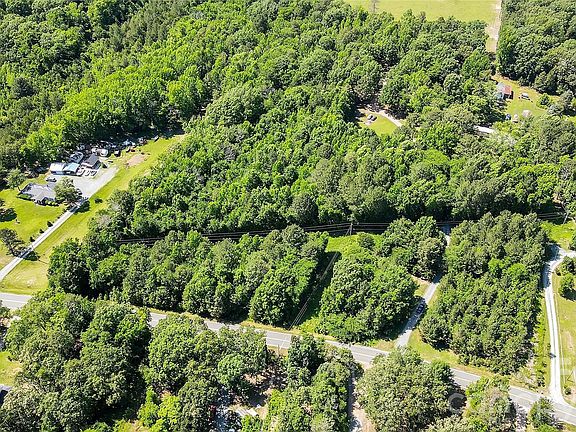 4th image of 4919 Myers Rd