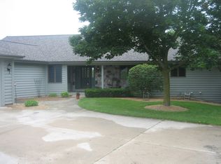 20912 Ratfield Rd, Marengo, IL 60152