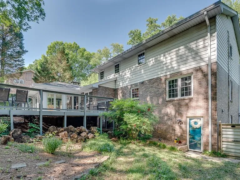 2663 Rangewood Dr NE — Photo 60