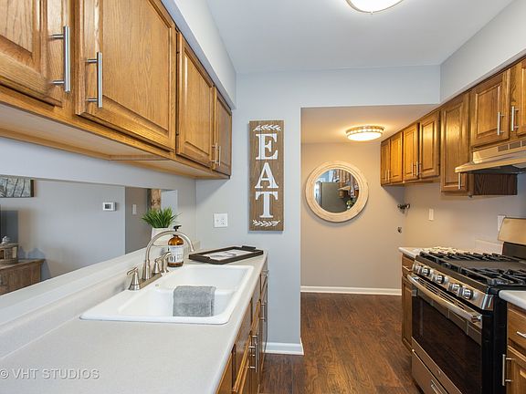 2nd image of 1888 Carnation Ct Unit D