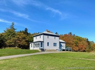 9 A Frame Ln, Calais, ME 04619