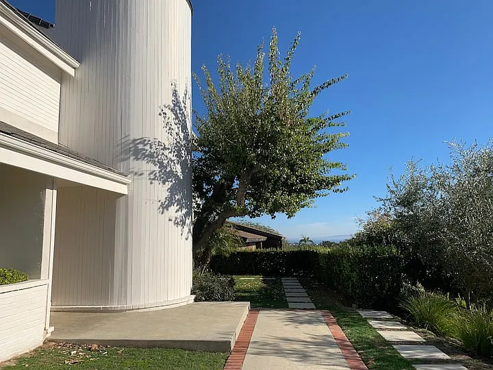 3824 Malibu Country Dr — Photo 22