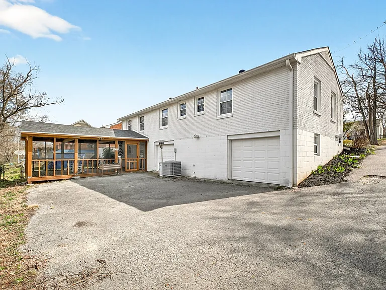 340 Binkley Dr — Photo 23